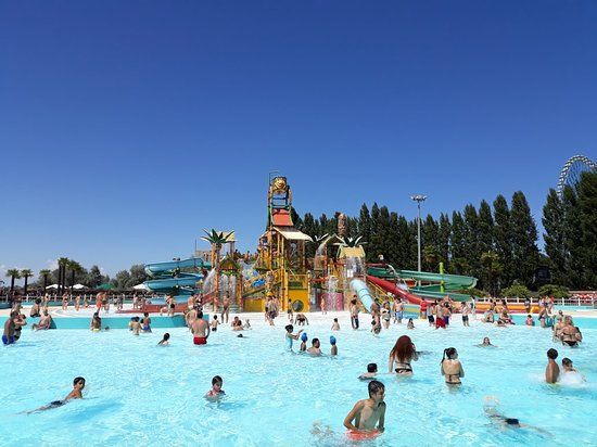 Parco Acquatico di Mirabeach